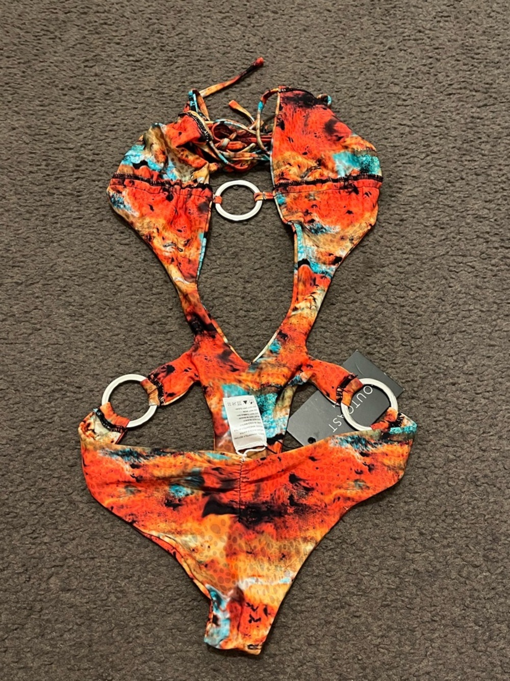Cutout One-Piece Swimsuit in Abstract Orange Print - Picture 5 of 11